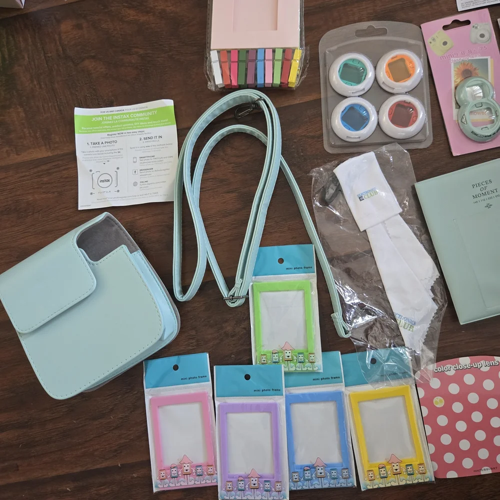 Instax Mini 9 Camera Accessories Bundle - Picture 4 of 6
